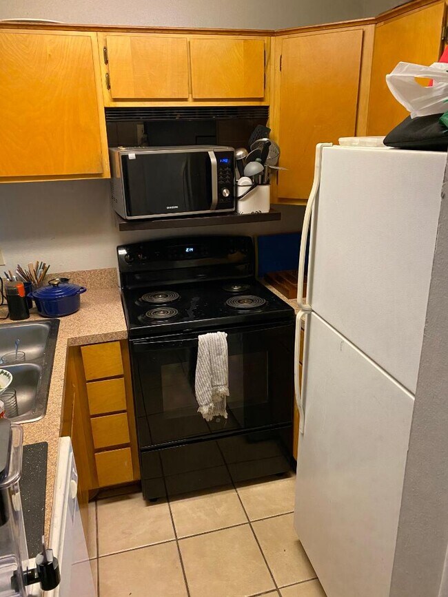 Photo - 2510 San Gabriel St