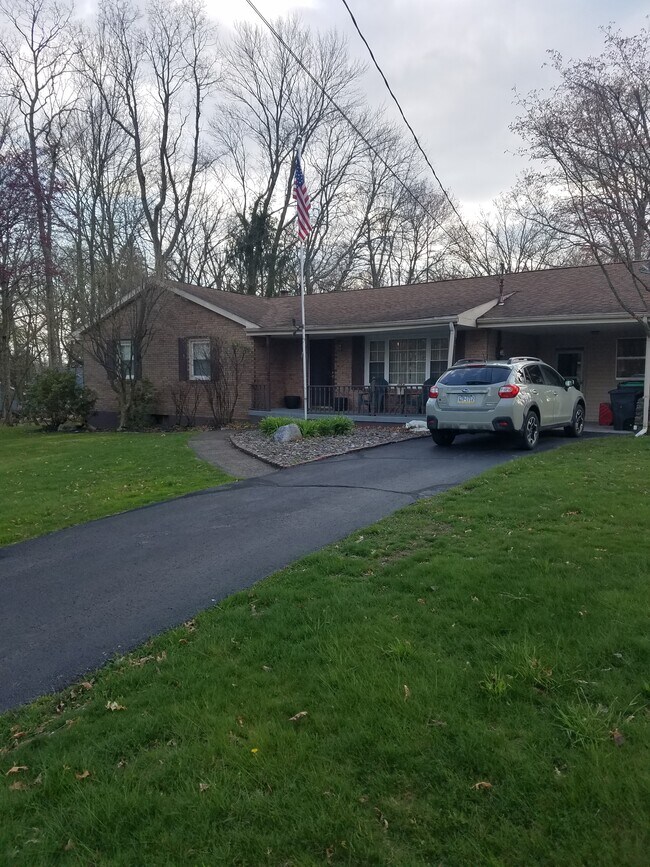 Front - 295 Wood Dr House