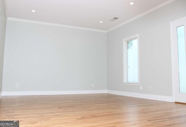 Photo - 1124 Center St NW Unit REAR APARTMENT