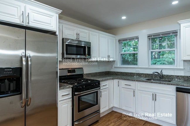 Photo - 51 Leamington Rd