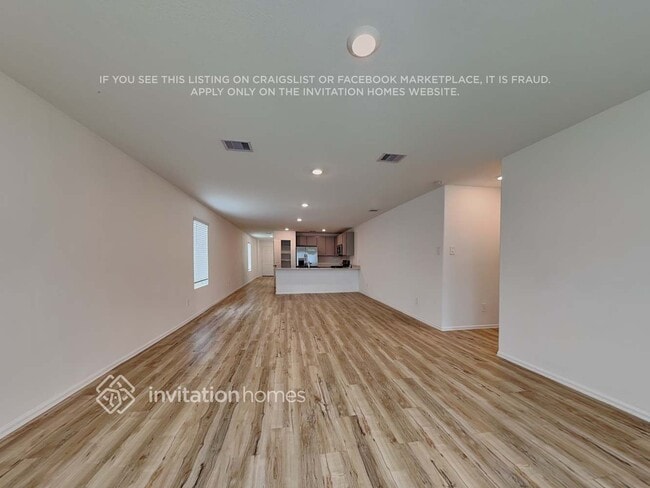 Photo - 18714 Mercer Fls Dr