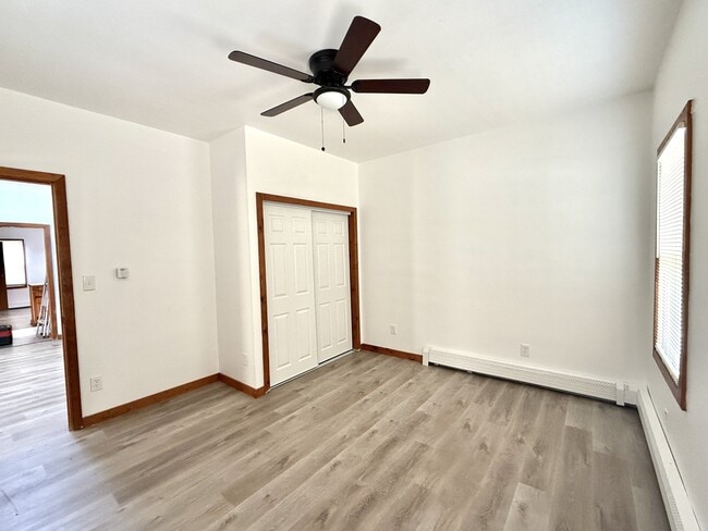 Photo - 414 Caroline St