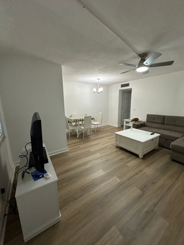 Photo - 4700 Cove Cir Unit 107