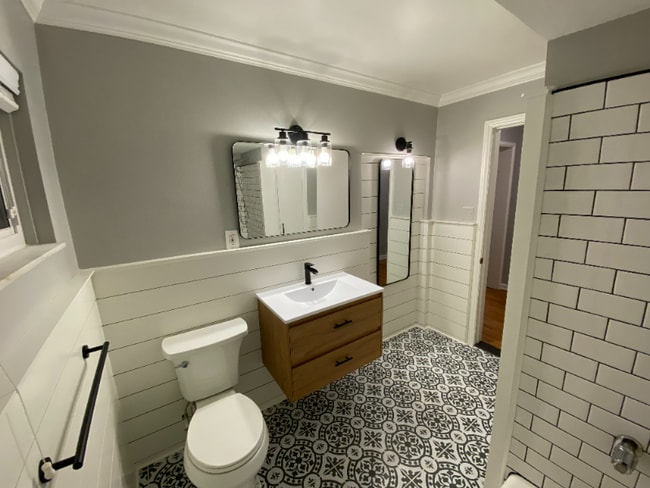 Photo - 835 Harcourt Rd