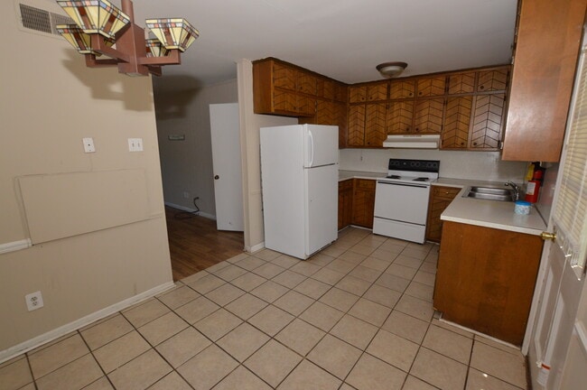 Photo - Bradford Landing Unit E