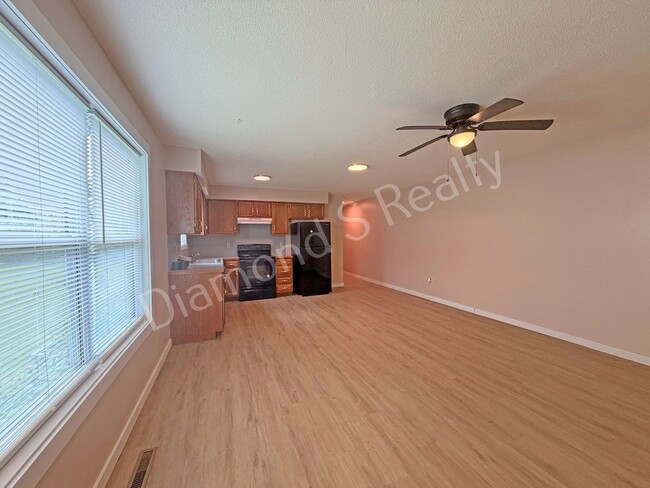 Photo - 1508 W Rainey St Unit A