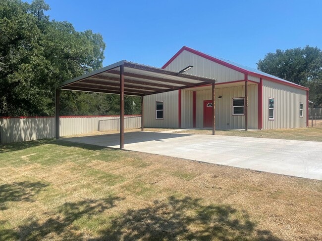 Longhorn Ranch-Barndo Community-Half Acre ... - Longhorn Ranch-Barndo Community-Half Acre ... Townhome