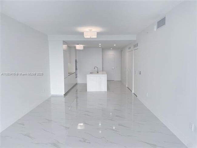 Photo - 700 NE 24th St Unit 700 NE 24th St  4706