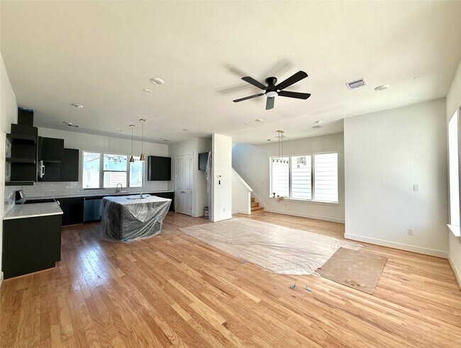 Photo - 9426 Campbell Rd