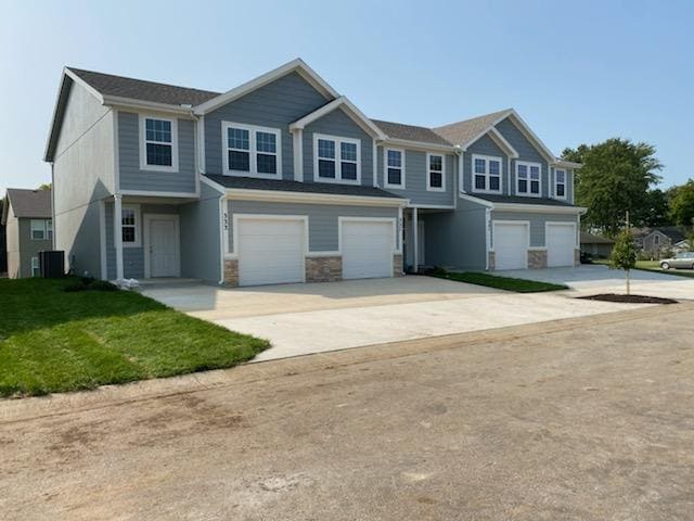 Photo - 341 N 5th Ter