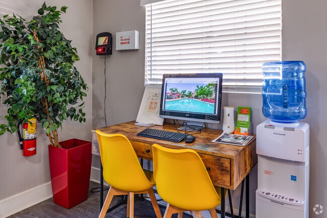 Leasing Office