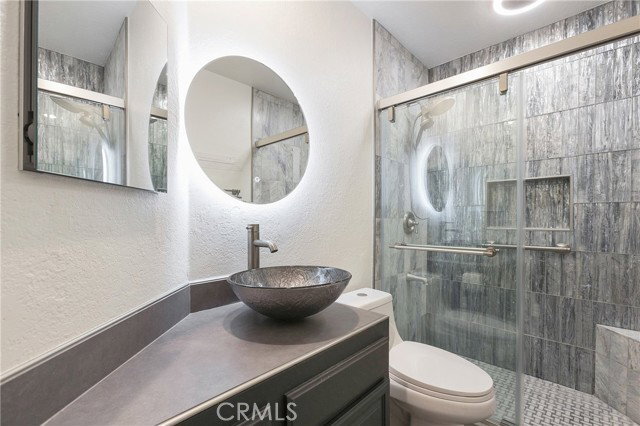 Building Photo - 25242 Bentwood