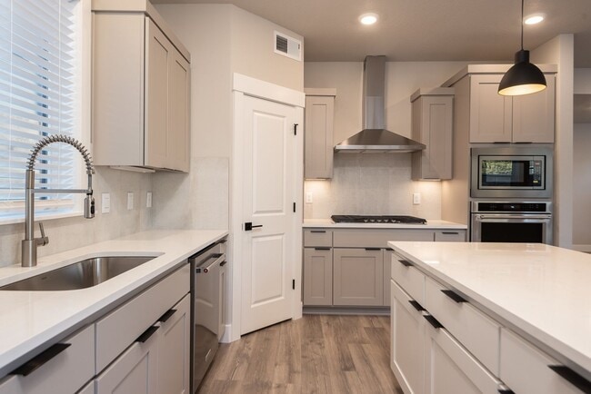 Photo - 5 Bdrm 3 bath  Located in the Lodges at Bachelor Village  -  available February 2026