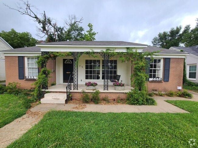 Building Photo - ** Azalea District 3 Bedroom Beauty ** Rental