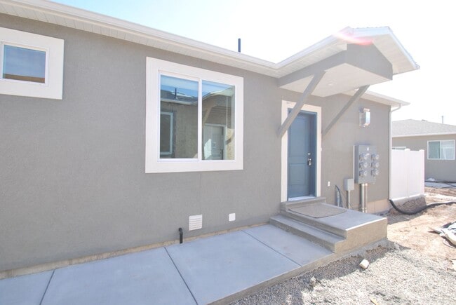 Photo - Convenient Tremonton Living | 3-Bed Townhome with Amentities
