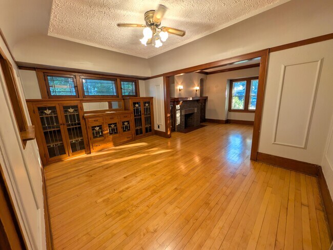 Photo - 1418 N 57th St