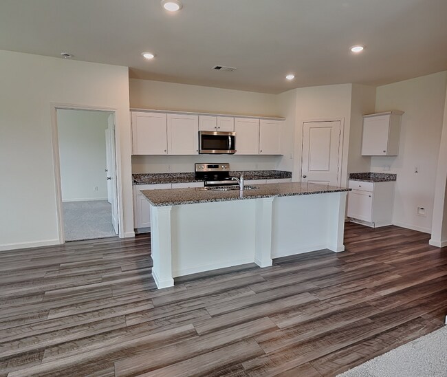 Photo - Wonderful 4 bedroom in Willow Springs!