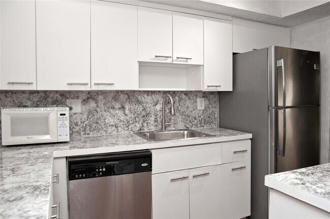 Photo - 19216 NE 25th Ave