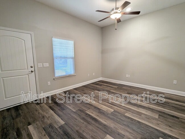 Photo - 1603 Blackwell Ln Unit B