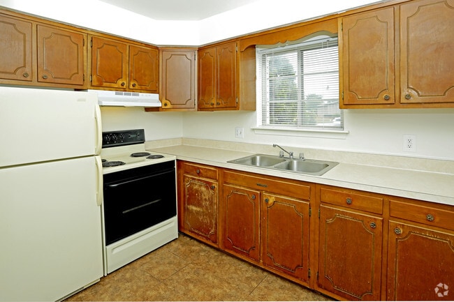 2BR, 1BA
