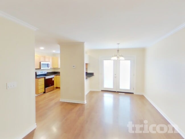 Photo - 14628 81st Ave E