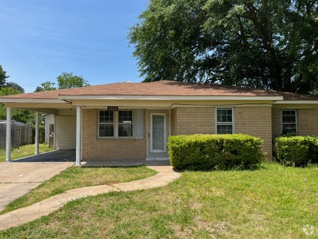 Building Photo - 9022 Avalon Dr Rental