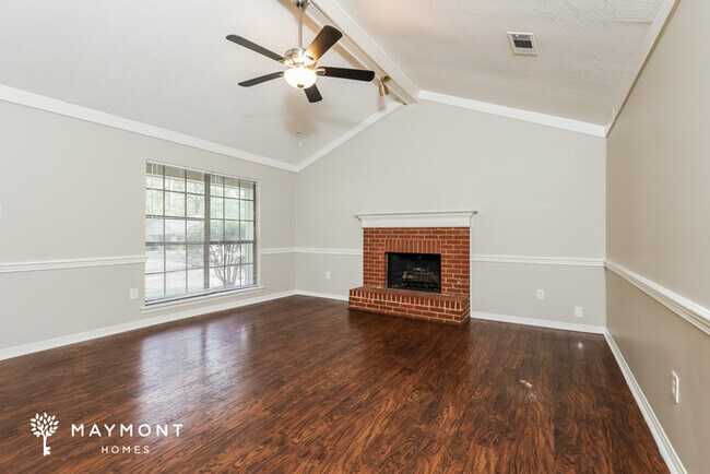 Photo - 195 Dogwood Cir