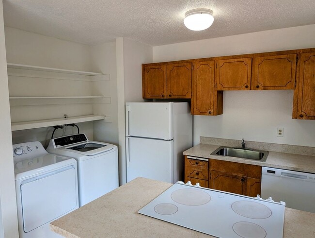 Building Photo - S0255 Unit 5630 Rental