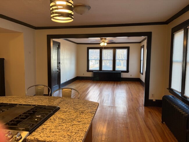 Photo - 1630 Hague Ave Unit 1