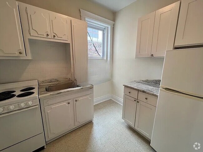 Building Photo - 65 Park Dr Unit 27-14 Rental