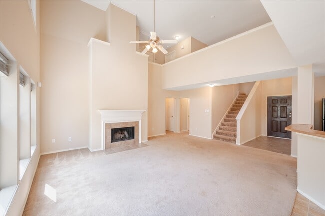 Photo - 4926 Lake Gladewater Ct
