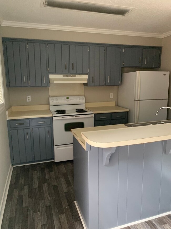 Photo - E Blackstock Rd -14 Unit Duplex