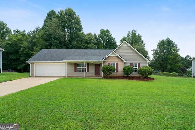 Building Photo - 761 Twin Oaks Ln Rental