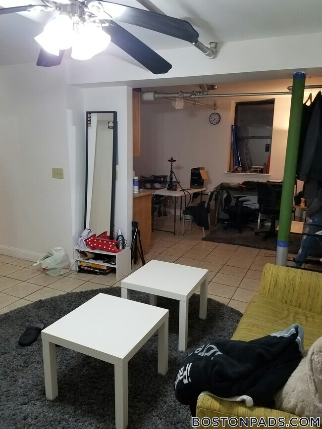 Photo - 19 Egremont St Unidad B