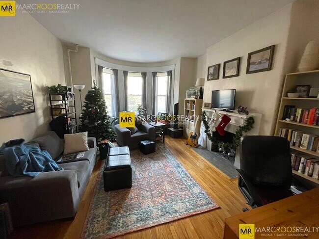 Photo - 1496 Beacon St Unit 2