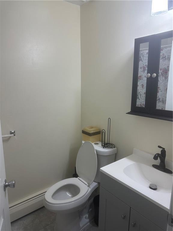 Photo - 695 Belmont Ave Unidad 2