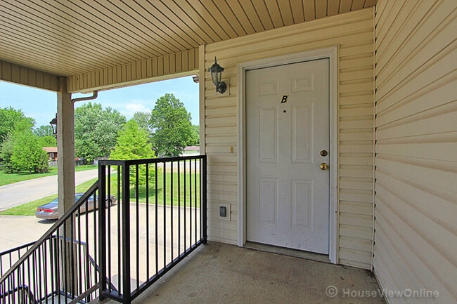 Photo - 2831 Hemlock Ct Unit C