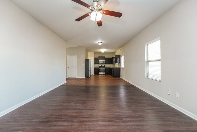 Photo - 4059 Clay Ct SE