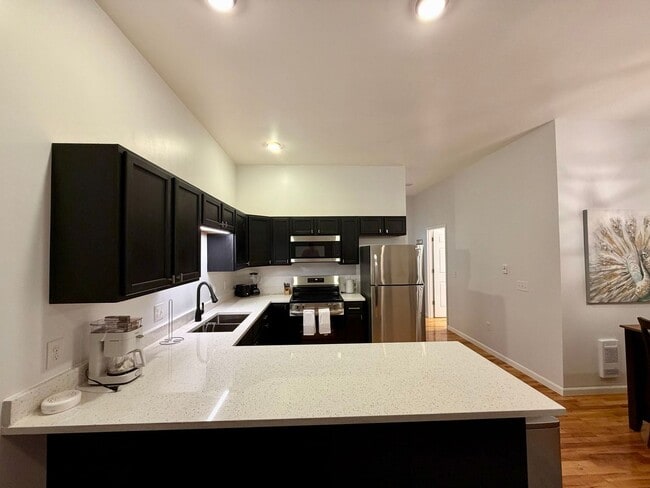 Photo - 719 N 3rd Ave Unit #7