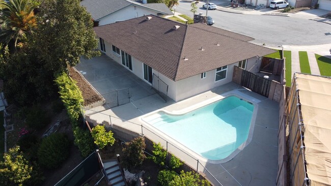 80 N Lucas Ct