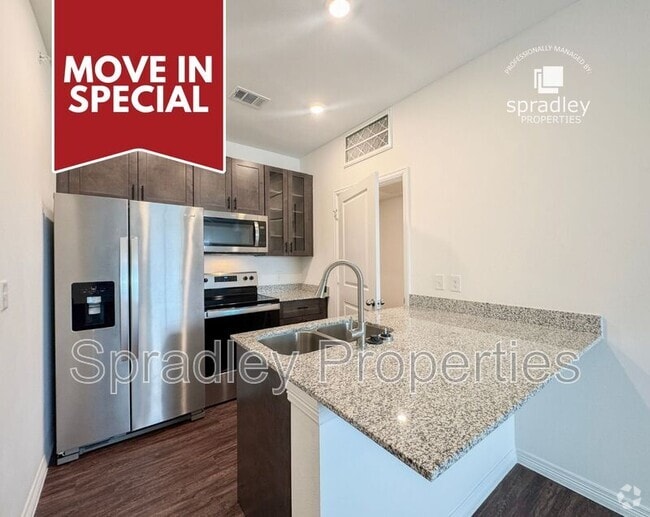 Building Photo - 1124 W Ave O Unit Apt 5305