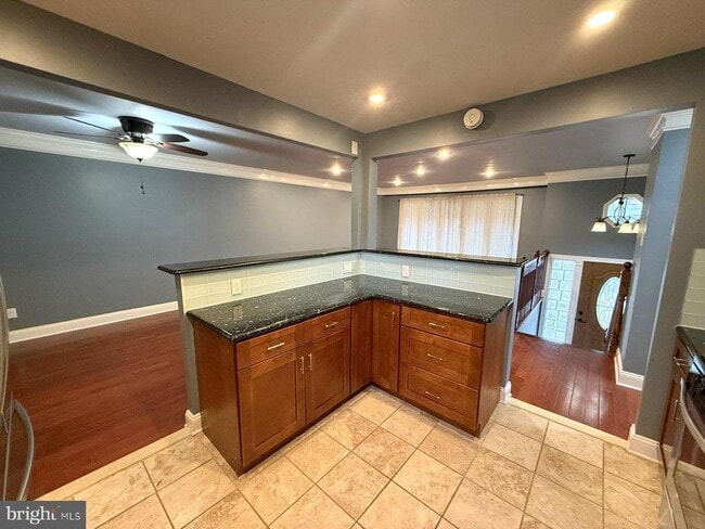 Photo - 21 Knollwood Dr