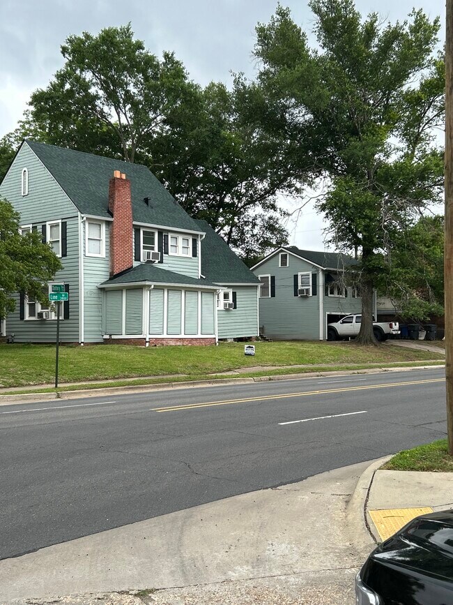 Photo - 759 Slattery Blvd Unit A