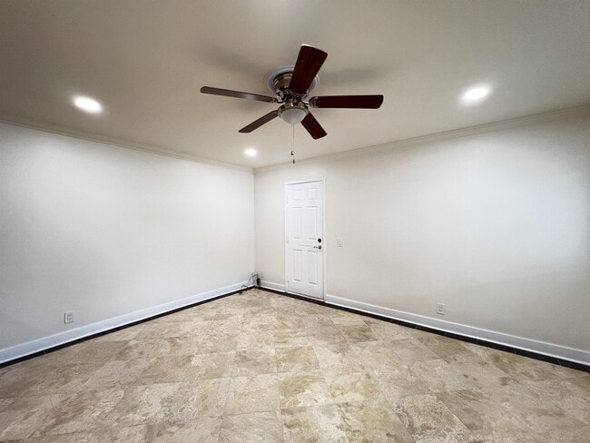 Photo - 3725 Cypress Ln