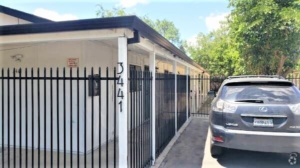 Building Photo - 3445 Altos Ave Unit 3445 Rental
