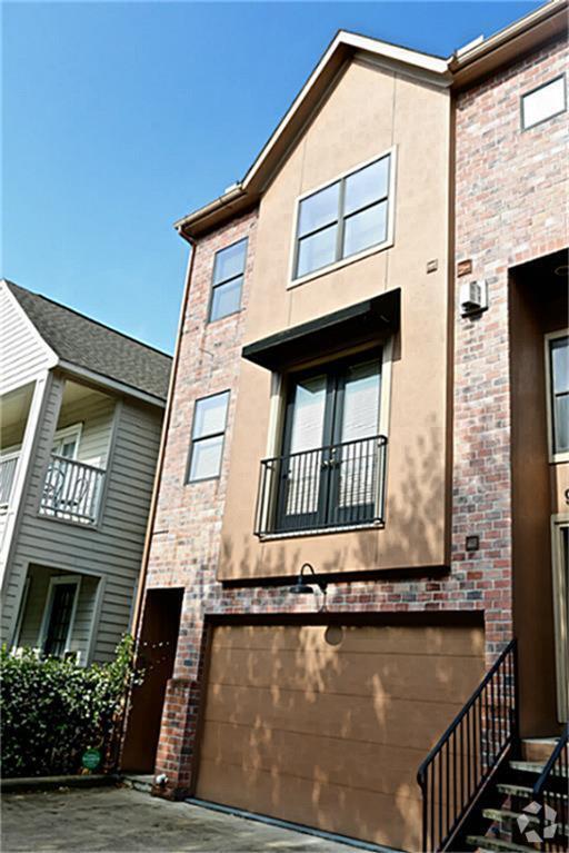 Building Photo - 953 Yale St Unit A Rental