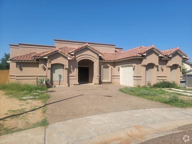 Building Photo - 2024 Durango Ave Rental