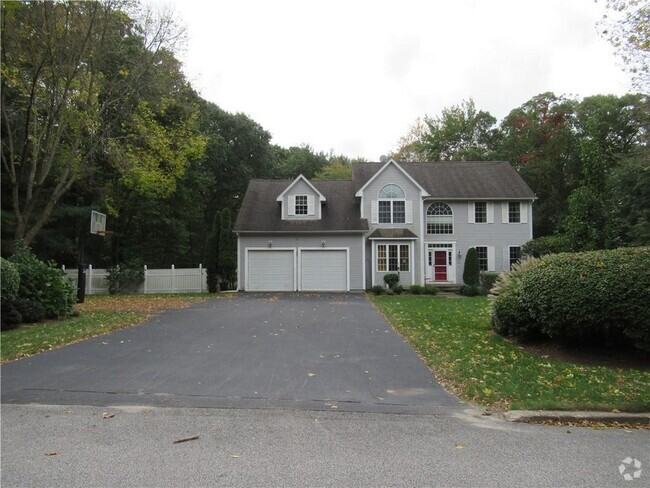 Building Photo - 70 Cavalier Dr Rental