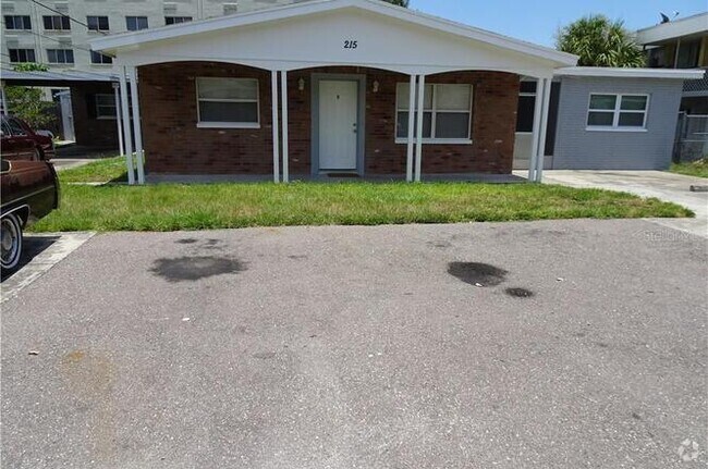 Building Photo - 215 Waverly Way Rental