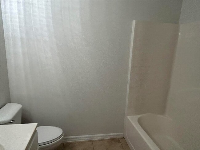 Photo - 486 Biscayne Ln